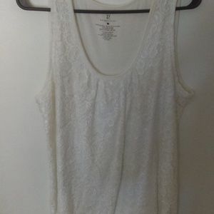new york 7 Co ivory top